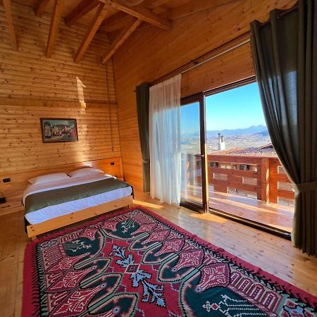 Wooden House Hotel Shkoder Exterior photo